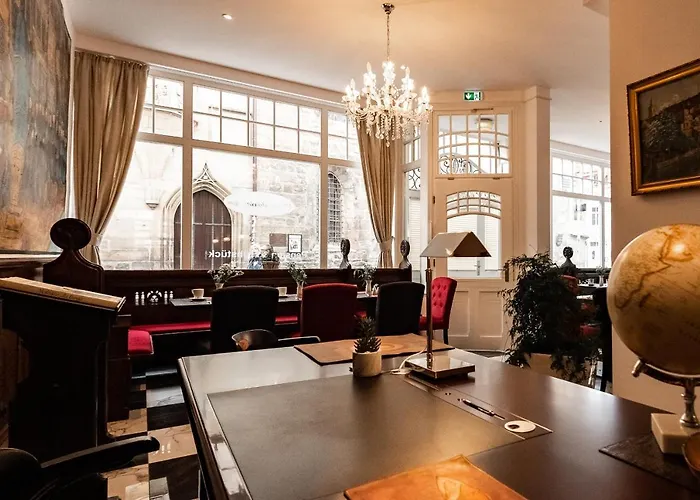 Haus Maximilian ゲストハウス 4*